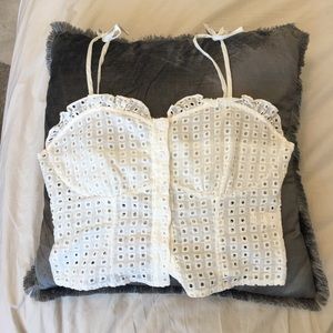 SHEIN Eyelet Lace Cropped Tank Top